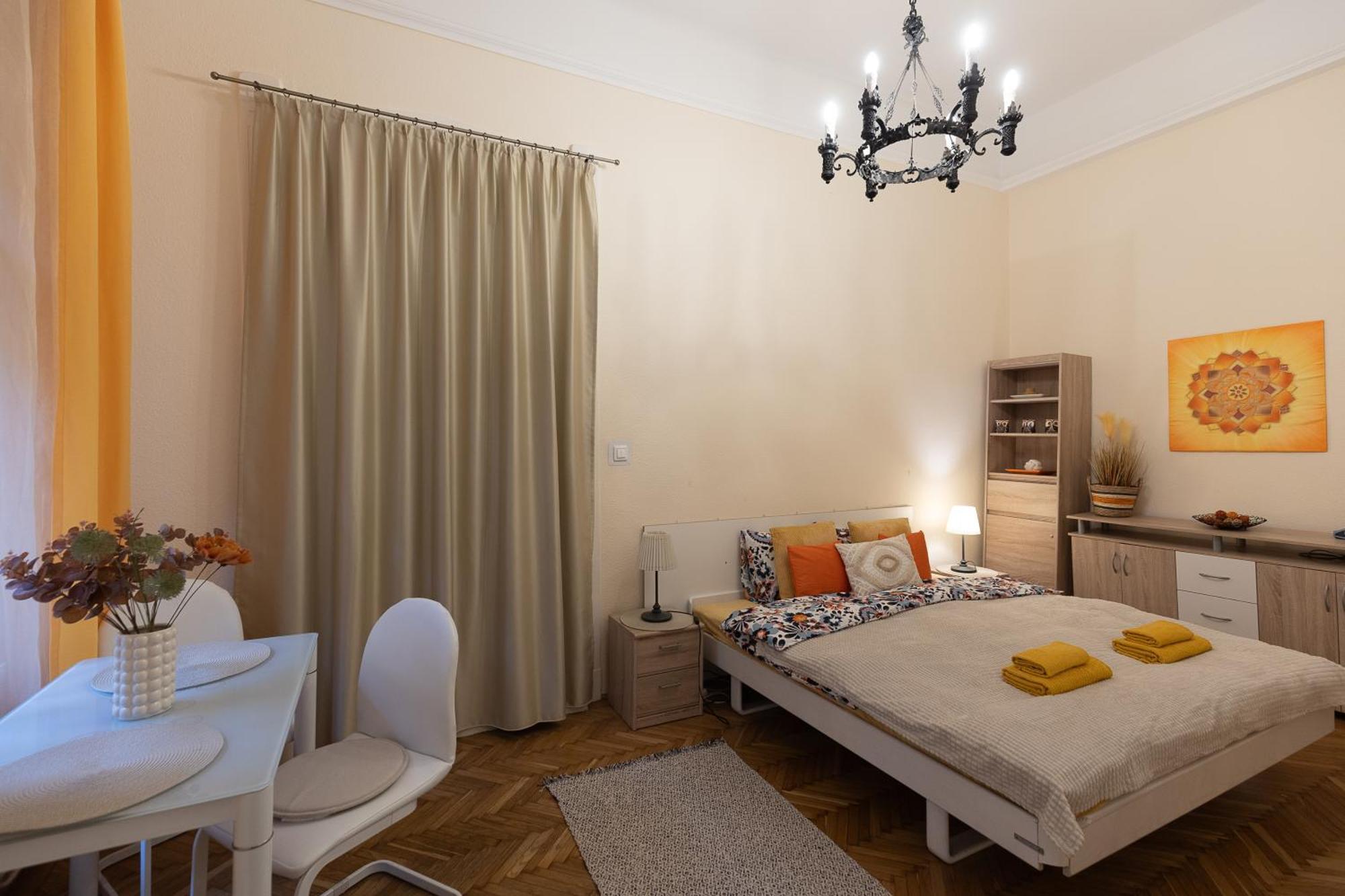 Harmony & Cute - Central Apartments Budapest Bagian luar foto