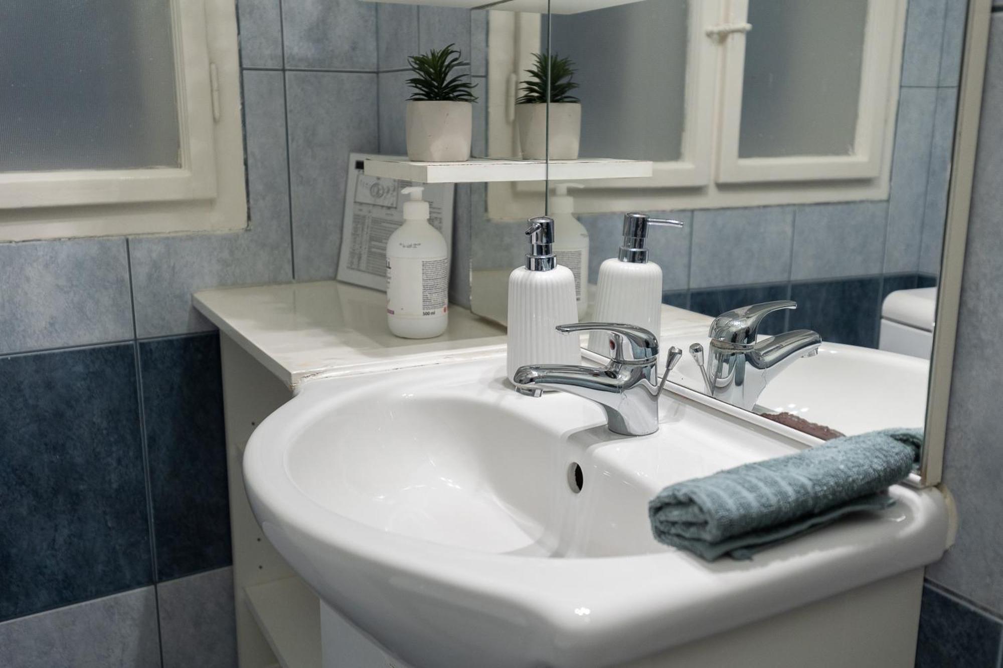 Harmony & Cute - Central Apartments Budapest Bagian luar foto