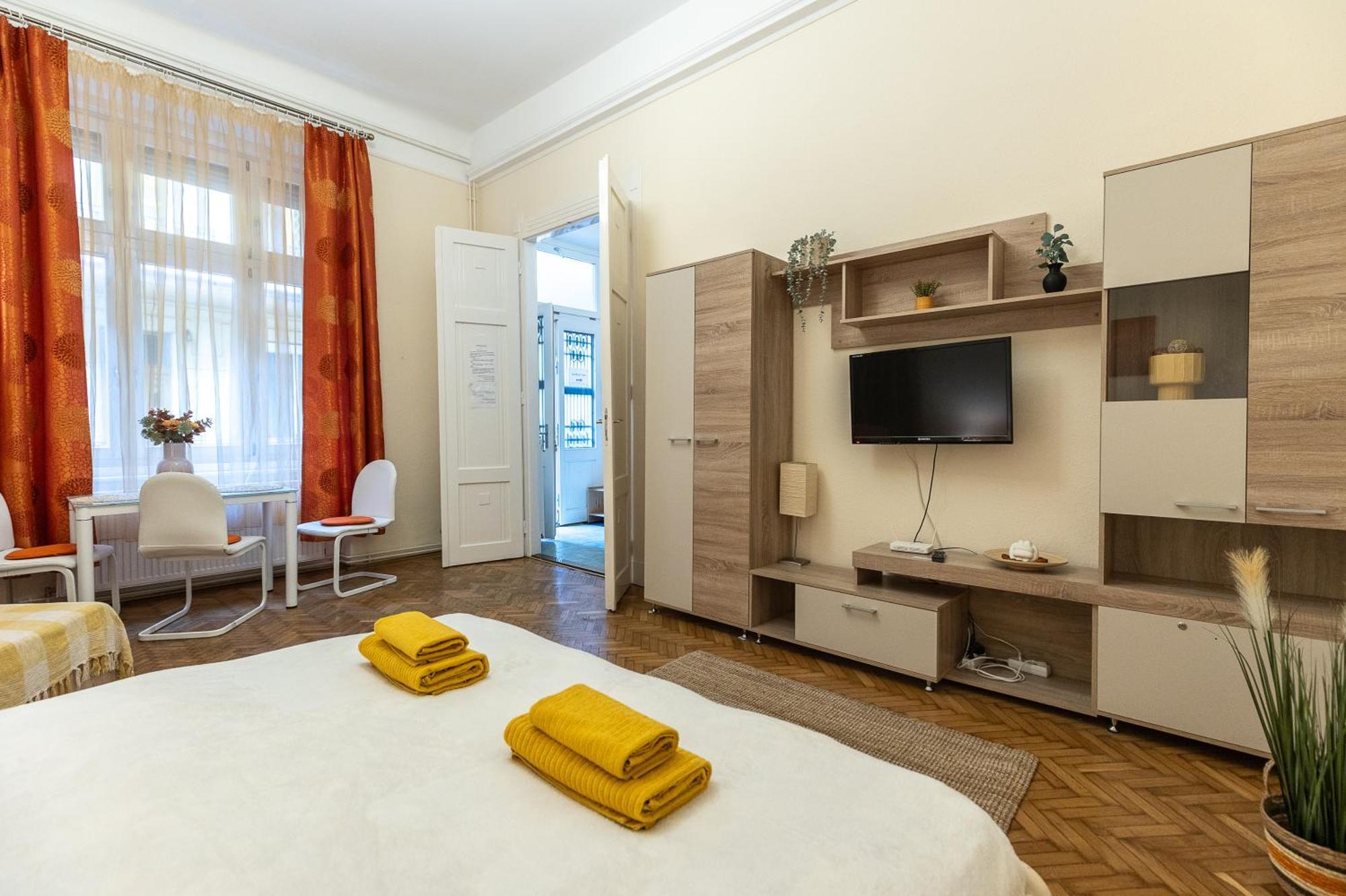 Harmony & Cute - Central Apartments Budapest Bagian luar foto