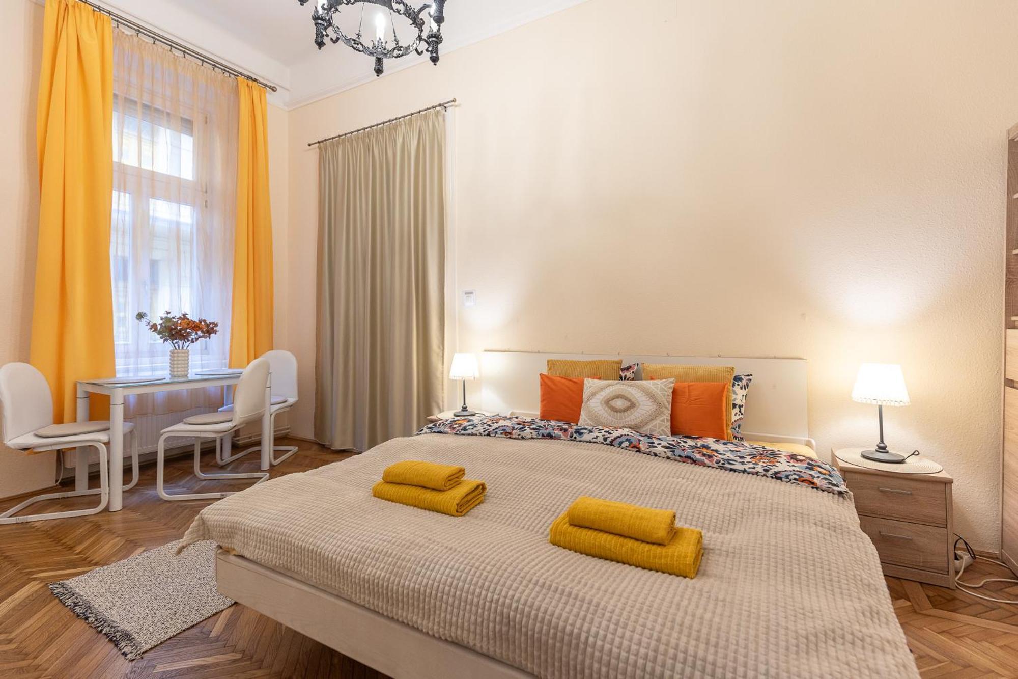 Harmony & Cute - Central Apartments Budapest Bagian luar foto